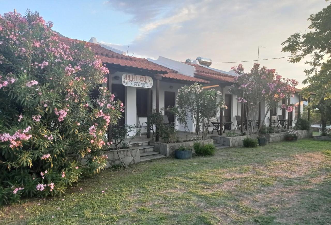 Asprovalta Rooms Kariotes Экстерьер фото