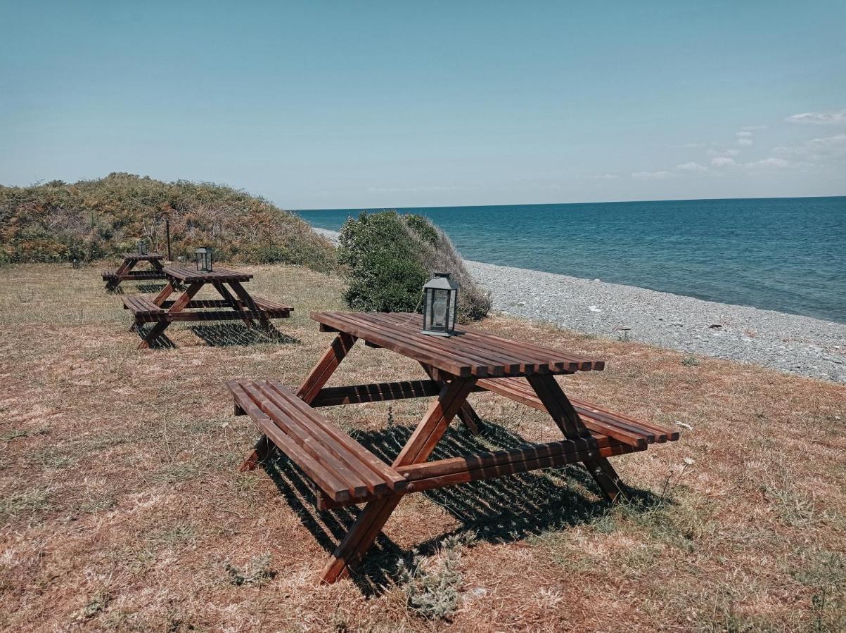 Asprovalta Rooms Kariotes Экстерьер фото